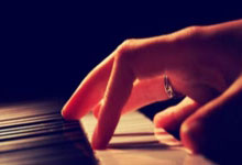 “大莲花”见证“中国红” “丝滑”散场显温度2025-03-28.